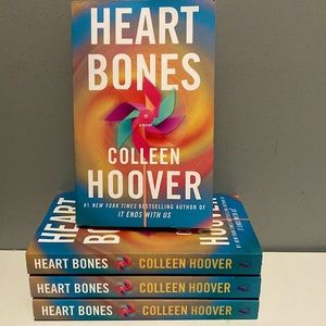 NEW COVER! Heart Bones- Colleen Hoover paperback